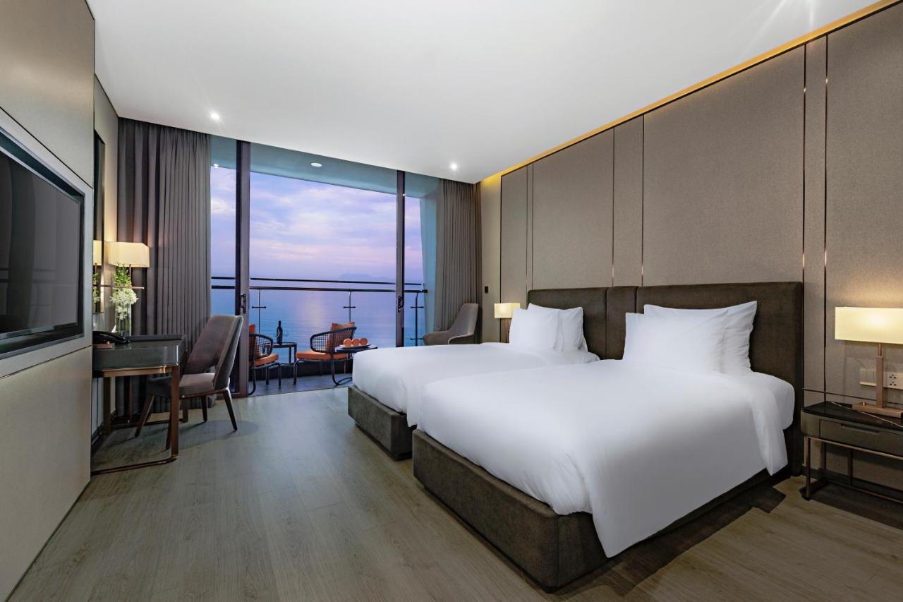 Le Sands Oceanfront Danang Hotel Da Nang Exterior foto