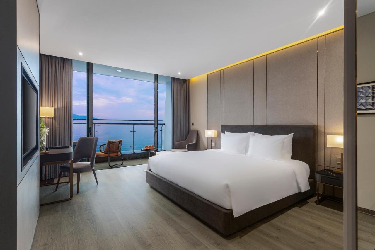 Le Sands Oceanfront Danang Hotel Da Nang Exterior foto