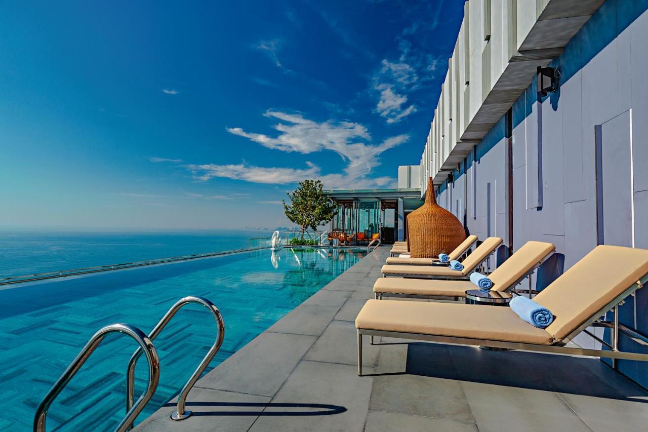 Le Sands Oceanfront Danang Hotel Da Nang Exterior foto