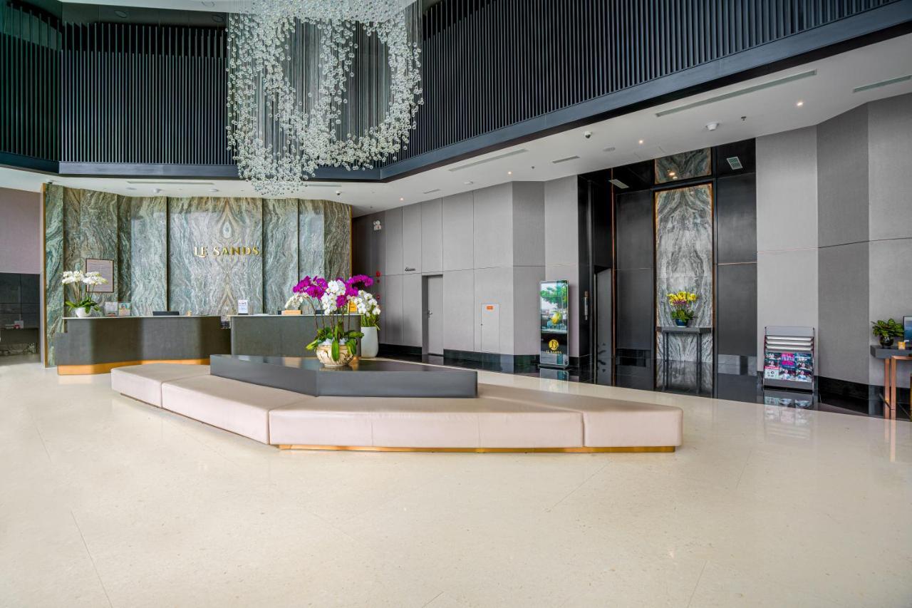 Le Sands Oceanfront Danang Hotel Da Nang Exterior foto