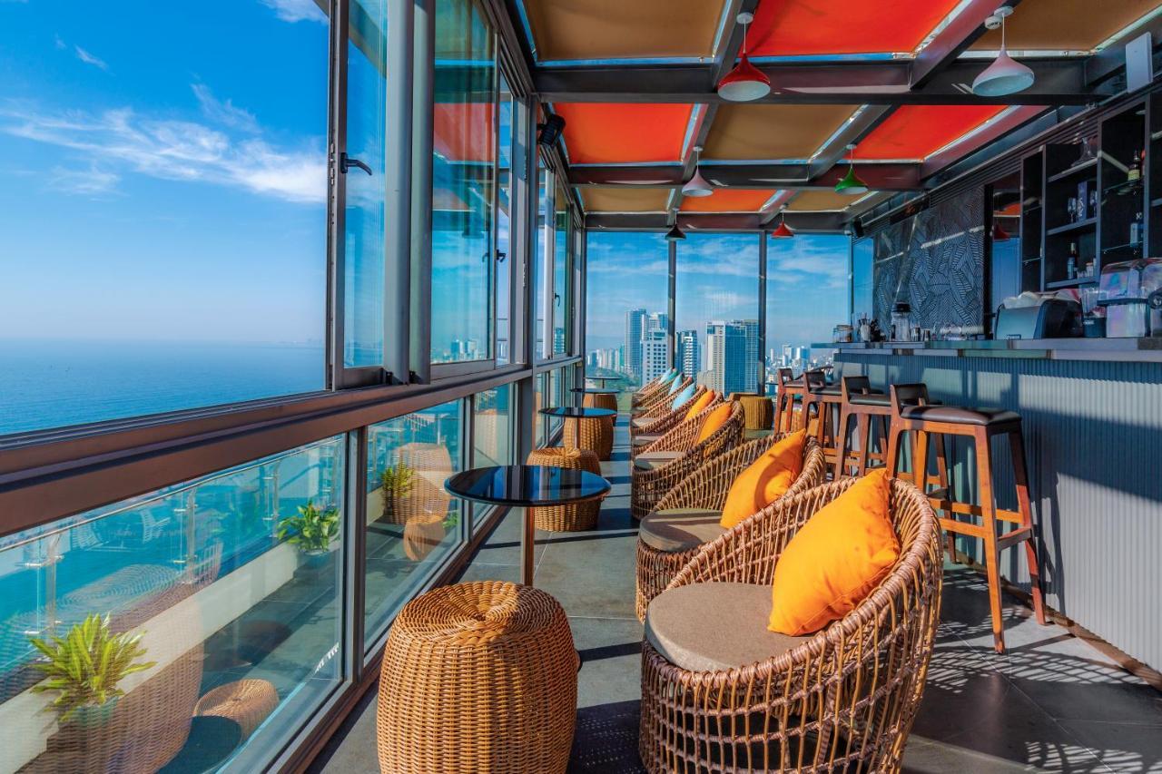 Le Sands Oceanfront Danang Hotel Da Nang Exterior foto