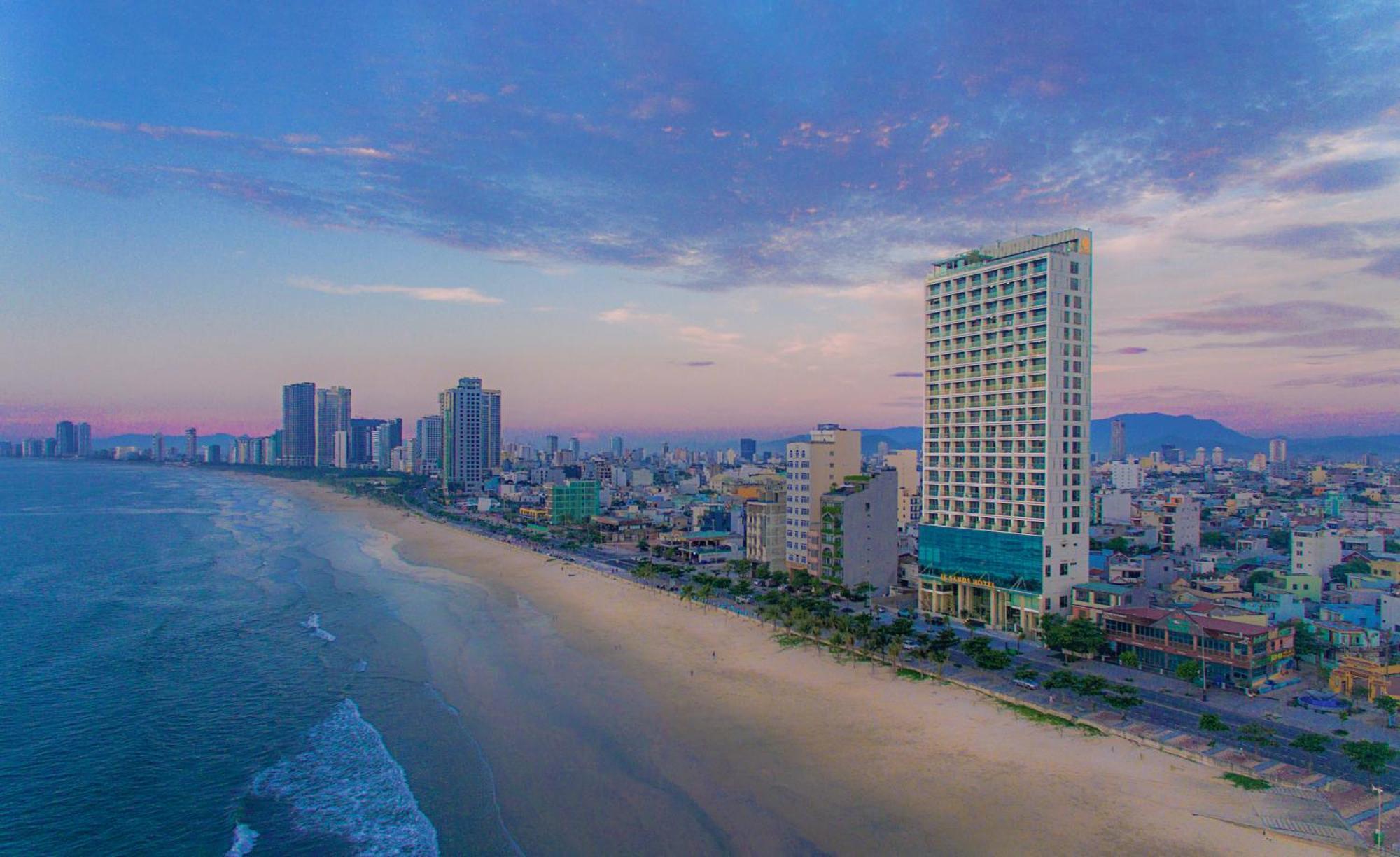 Le Sands Oceanfront Danang Hotel Da Nang Exterior foto